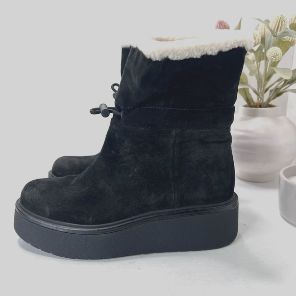 Vince Bellingham Platform Suede Shearling Snow Booties Black Women's 7M NWOB - Picture 1 of 9